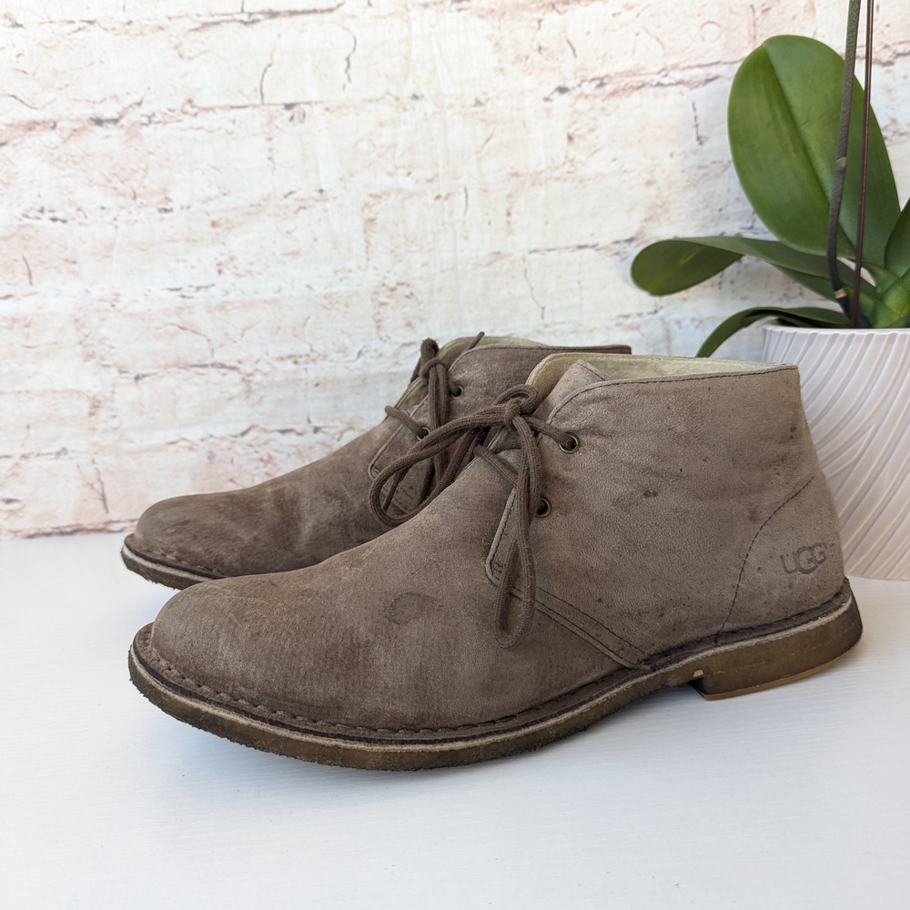 UGG Men's Tan Suede Chukka Boots